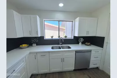 3818 W Ruth Avenue, Phoenix, AZ 85051 - Photo 4