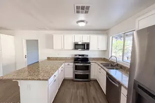 7120 W Leith Ln, Peoria, AZ 85345 - Photo 2