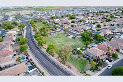 14058 N 158th Lane, Surprise, AZ 85379 - Photo 4