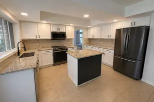 14058 N 158th Ln, Surprise, AZ 85379 - Photo 8