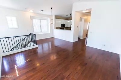2113 E Huntington Drive, Phoenix, AZ 85040 - Photo 2