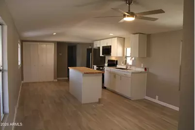 11000 N 91st Avenue #49, Peoria, AZ 85345 - Photo 6