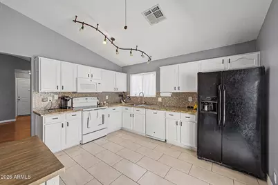15703 W Young Street, Surprise, AZ 85374 - Photo 8