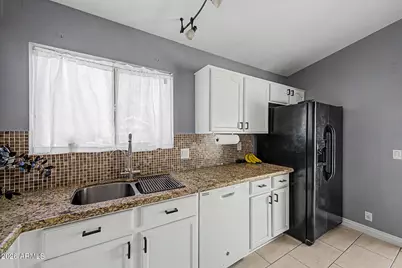 15703 W Young Street, Surprise, AZ 85374 - Photo 12