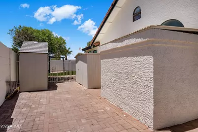 16028 N 10th Place, Phoenix, AZ 85022 - Photo 32