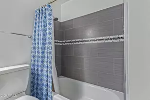 106 E Geneva Dr, Tempe, AZ 85282 - Photo 20