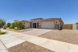 18874 E Walnut Dr, Queen Creek, AZ 85142 - Photo 2