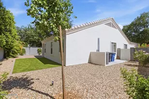 1028 N Columbus Dr, Gilbert, AZ 85234 - Photo 46