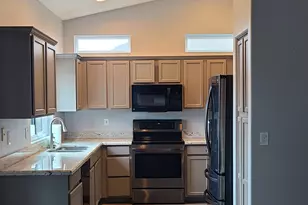 17407 N Larkspur Ln, Surprise, AZ 85374 - Photo 4