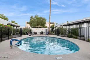 2401 N 70th St, Scottsdale, AZ 85257 - Photo 10