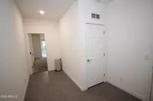 2215 W Harmont Dr, Phoenix, AZ 85021 - Photo 2