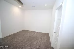 2215 W Harmont Dr, Phoenix, AZ 85021 - Photo 4