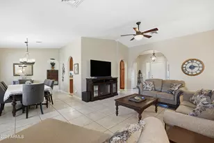 4019 E Morrow Dr, Phoenix, AZ 85050 - Photo 12