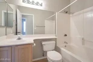 1633 E Lakeside Dr, Gilbert, AZ 85234 - Photo 12