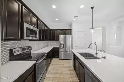 1360 W Joshua Tree Avenue, San Tan Valley, AZ 85140 - Photo 16