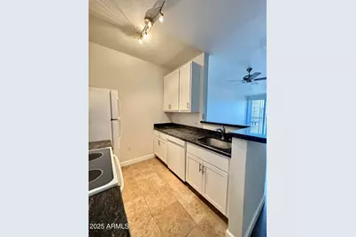 1701 E Colter Street #Unit 310, Phoenix, AZ 85016 - Photo 2
