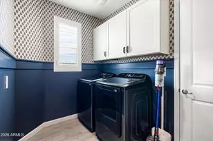 2046 East Charlotte Dr, Phoenix, AZ 85024 - Photo 24