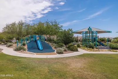 2046 E Charlotte Drive, Phoenix, AZ 85024 - Photo 32