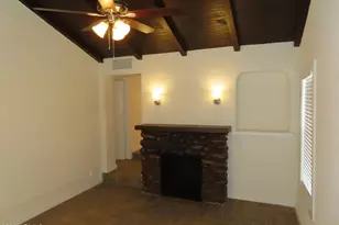 42 E 2nd Ave, Mesa, AZ 85210 - Photo 2