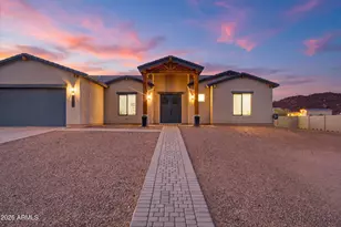 15422 W Bajada Dr, Surprise, AZ 85387 - Photo 2
