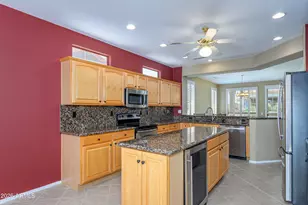 15523 W La Salinas Ln, Surprise, AZ 85374 - Photo 18