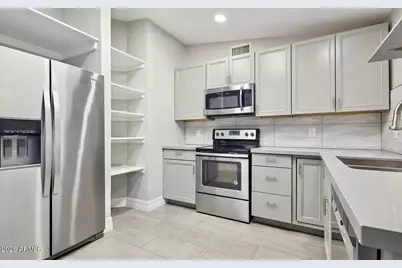 2068 E Howe Avenue, Tempe, AZ 85281 - Photo 2