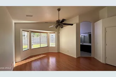 8146 W Clara Lane, Peoria, AZ 85382 - Photo 10