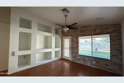 8146 W Clara Lane, Peoria, AZ 85382 - Photo 4