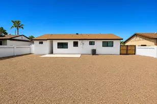3429 W Aster Dr, Phoenix, AZ 85029 - Photo 12