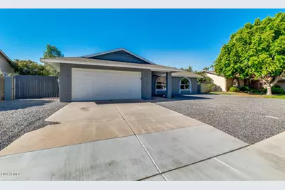 1115 W Barrow Drive, Chandler, AZ 85224 - Photo 2