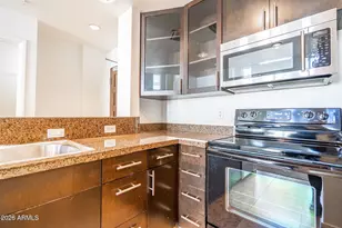 215 E McKinley St, Phoenix, AZ 85004 - Photo 8