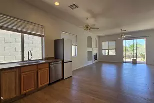 10335 E Rosemary Ln, Scottsdale, AZ 85255 - Photo 12