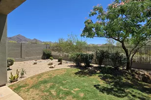 10335 E Rosemary Ln, Scottsdale, AZ 85255 - Photo 32