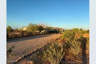 2625 N Saddle Vista Road, Tonopah, AZ 85354 - Photo 2