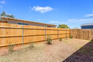 301 W Busby Dr, Sierra Vista, AZ 85635 - Photo 2