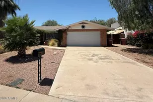 3008 N 82nd St, Scottsdale, AZ 85251 - Photo 2