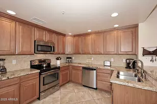 21320 N 56th St, Phoenix, AZ 85054 - Photo 14