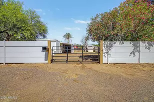 34555 S K Field Rd, Black Canyon City, AZ 85324 - Photo 1
