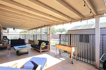 2327 W Sunnyside Avenue, Phoenix, AZ 85029 - Photo 22