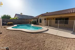 9935 W Irma Ln, Peoria, AZ 85382 - Photo 20