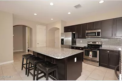 13411 W Desert Moon Way, Peoria, AZ 85383 - Photo 4