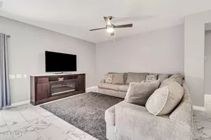 10865 E Sentiero Ave, Mesa, AZ 85212 - Photo 12
