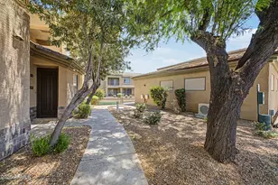 705 W Queen Creek Rd, Chandler, AZ 85248 - Photo 40