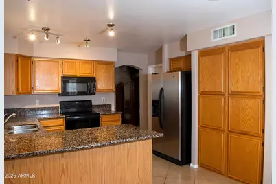 7708 W Oraibi Drive, Glendale, AZ 85308 - Photo 12