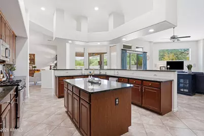 9132 W Bajada Road, Peoria, AZ 85383 - Photo 10
