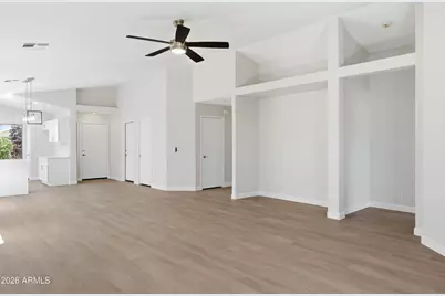 9239 W Cinnabar Avenue, Peoria, AZ 85345 - Photo 2