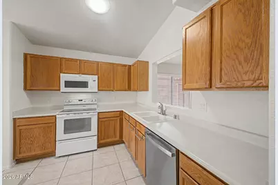6602 W Desert Hollow Drive, Phoenix, AZ 85083 - Photo 16