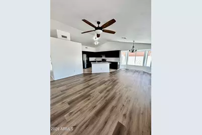 108 W Behrend Drive, Phoenix, AZ 85027 - Photo 4