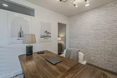 3136 N 38th Street #1, Phoenix, AZ 85018 - Photo 32