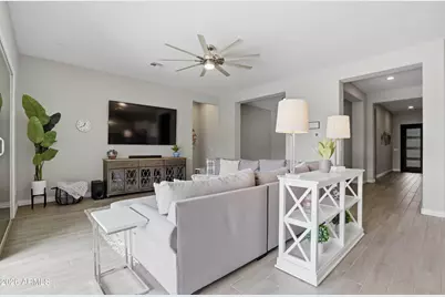 2573 E Mayberry Avenue, Gilbert, AZ 85297 - Photo 12